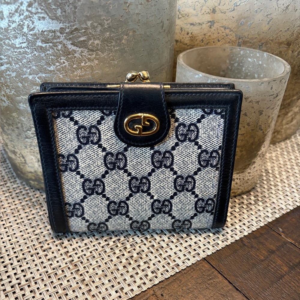 Vintage Gucci blue monogram